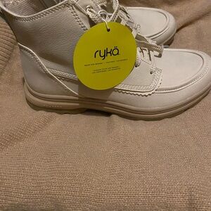 Ryka Cream Lace-Up Footwear